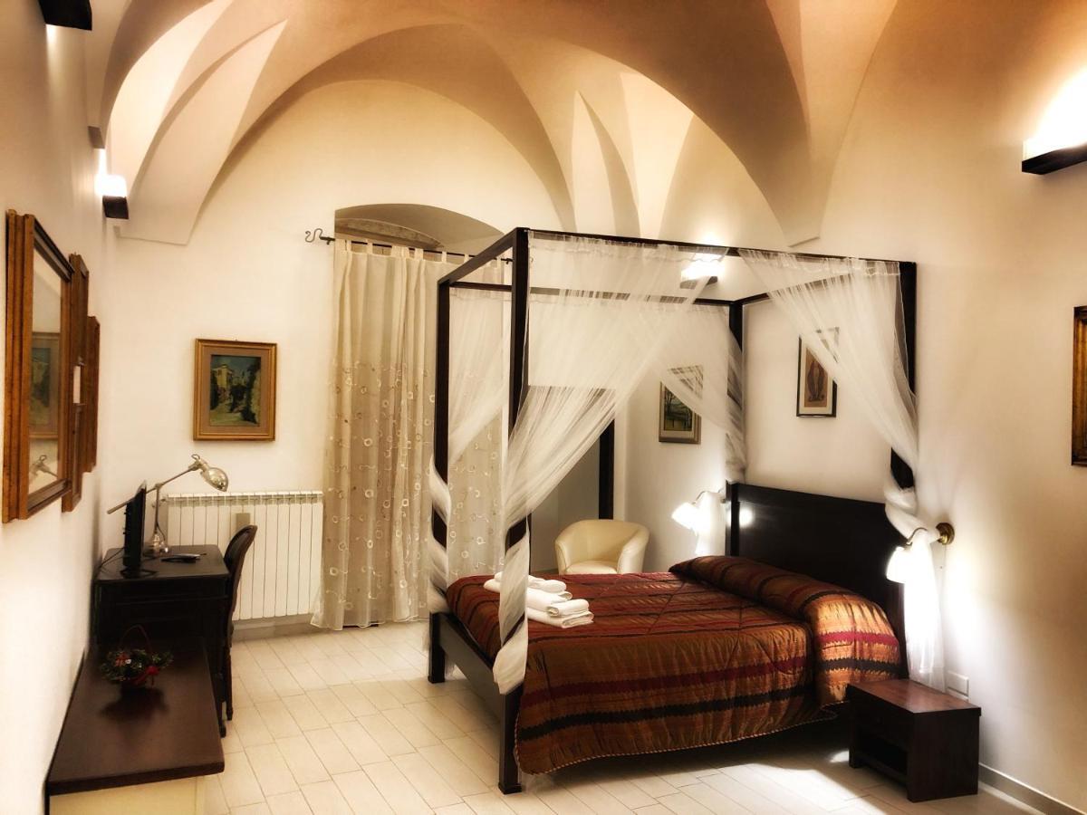 Palazzo Salia Bed & Breakfast Lecce Luaran gambar